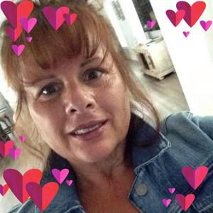 Meet your Posher, Debra